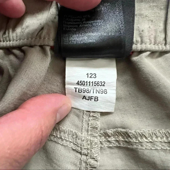 The North Face Paramount Peak Convertible Shorts Tan Men’s Size XL Style# AJFB - Picture 16 of 16